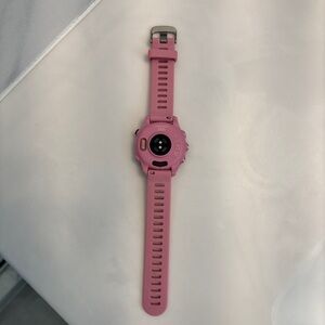 Garmin Forerunner 255s in pink, hardly used